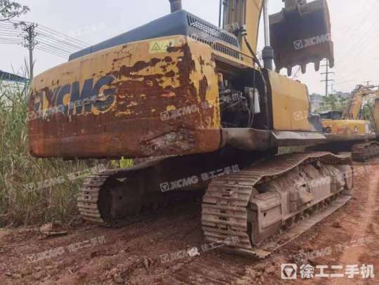 徐工XE490D履带式挖掘机