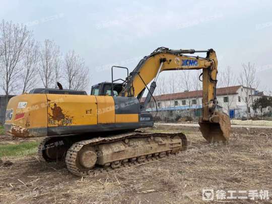 徐工XE370D履带式挖掘机