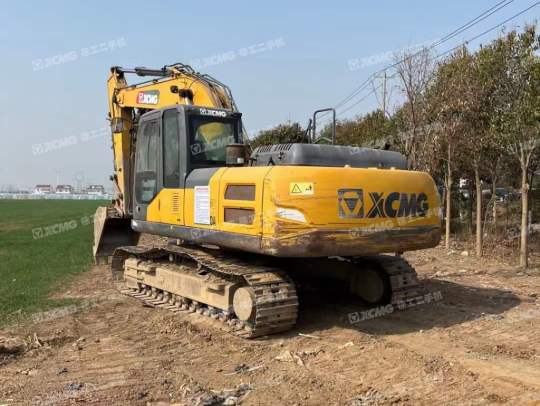 徐工XE200DA履带式挖掘机