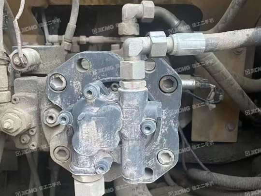 徐工XE135履带式挖掘机