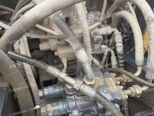 徐工XE135履带式挖掘机