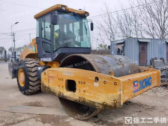 徐工XS263J单钢轮压路机