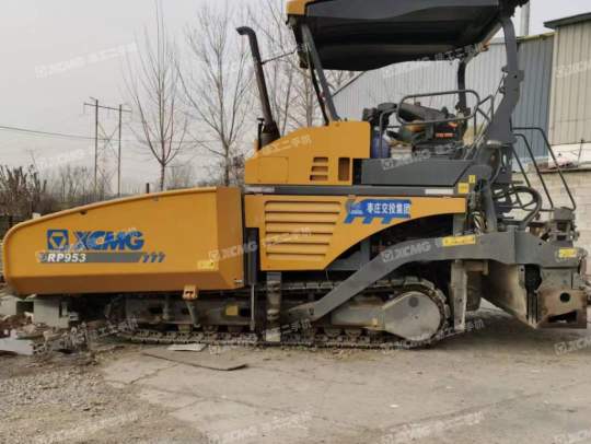徐工RP953摊铺机