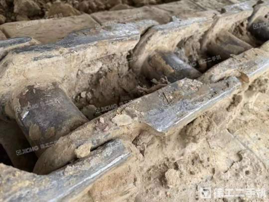 徐工XE215DA履带式挖掘机