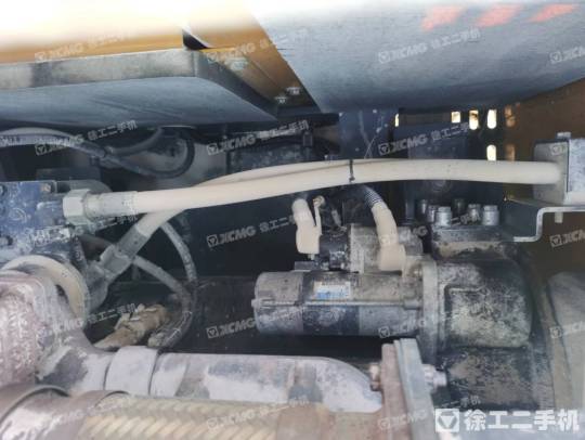 徐工XE380DK履带式挖掘机