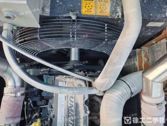 徐工XE380DK履带式挖掘机