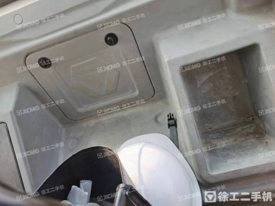 徐工XE380DK履带式挖掘机