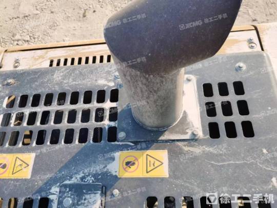 徐工XE380DK履带式挖掘机