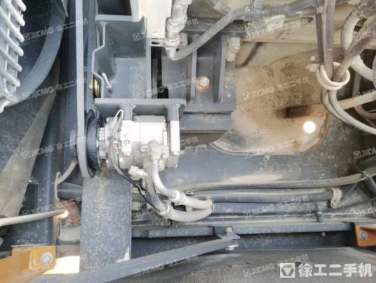 徐工XE380DK履带式挖掘机