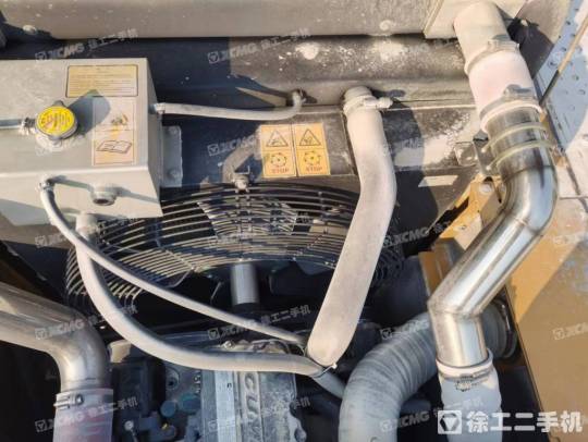 徐工XE380DK履带式挖掘机