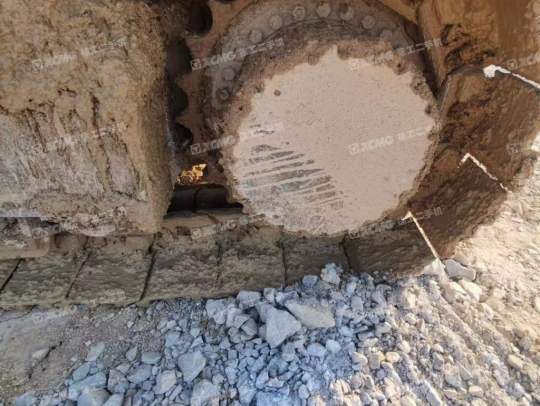 徐工XE380DK履带式挖掘机