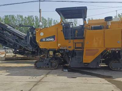 徐工XM200E铣刨机