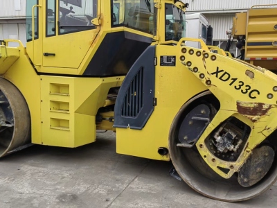 徐工XD133C双钢轮压路机