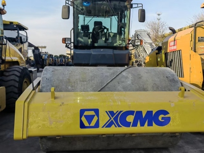 徐工XS265G单钢轮压路机