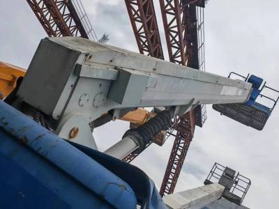 徐工GKS22-3直臂式高空作业车