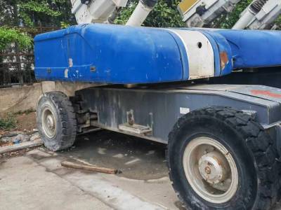 徐工GKS38直臂式高空作业平台