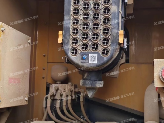 徐工XE335DK履带式挖掘机