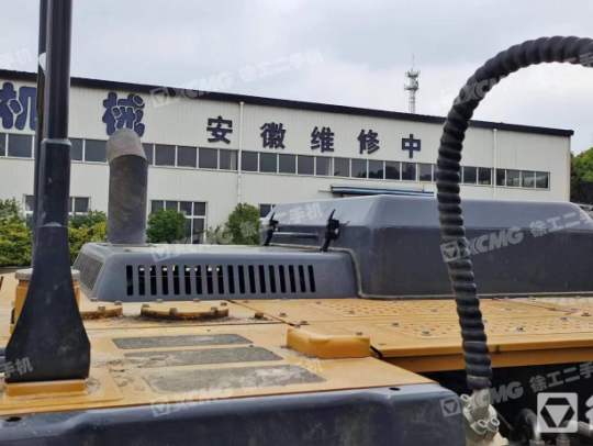 徐工XE335DK履带式挖掘机