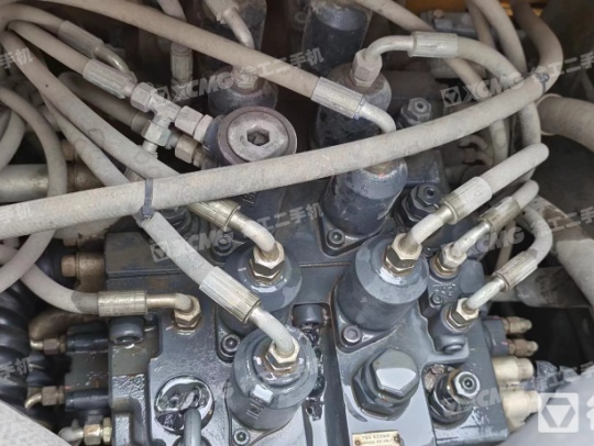 徐工XE490DK履带式挖掘机