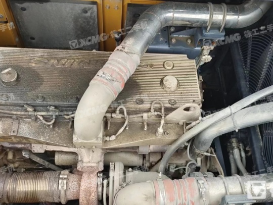 徐工XE490DK履带式挖掘机