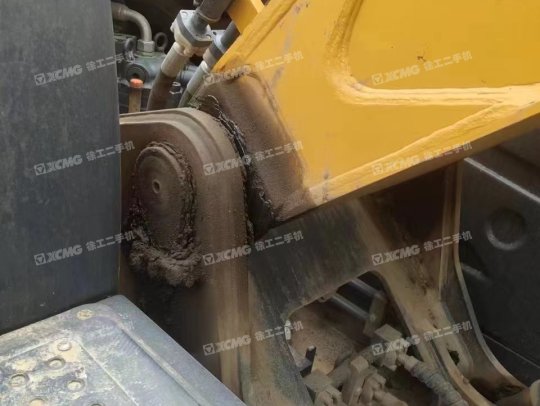 徐工XE215DA履带式挖掘机