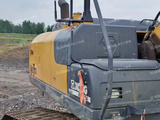 徐工XE200DA履带式挖掘机