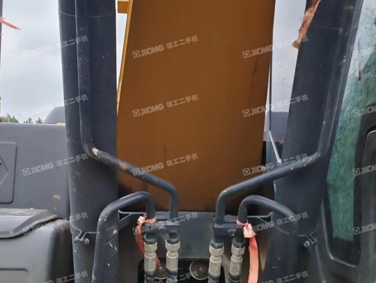 徐工XE200DA履带式挖掘机