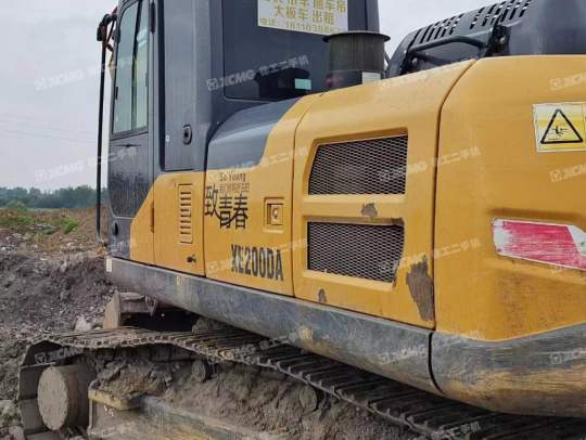 徐工XE200DA履带式挖掘机