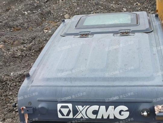 徐工XE200DA履带式挖掘机