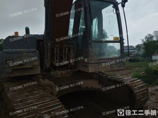 徐工XE200DA履带式挖掘机