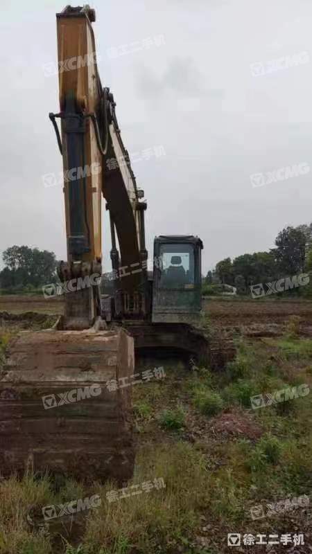 徐工XE200DA履带式挖掘机