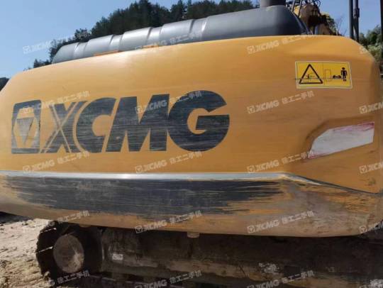 徐工XE200DA履带式挖掘机