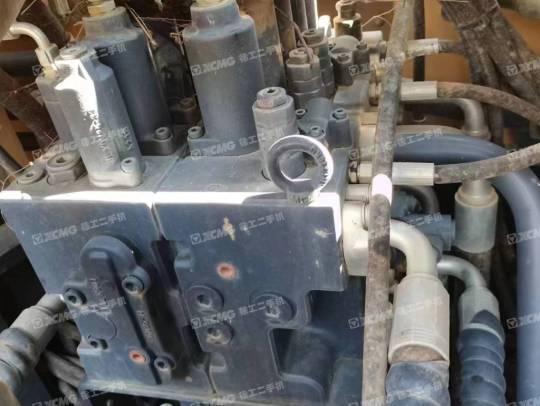 徐工XE200DA履带式挖掘机