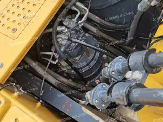 徐工XE380DK履带式挖掘机