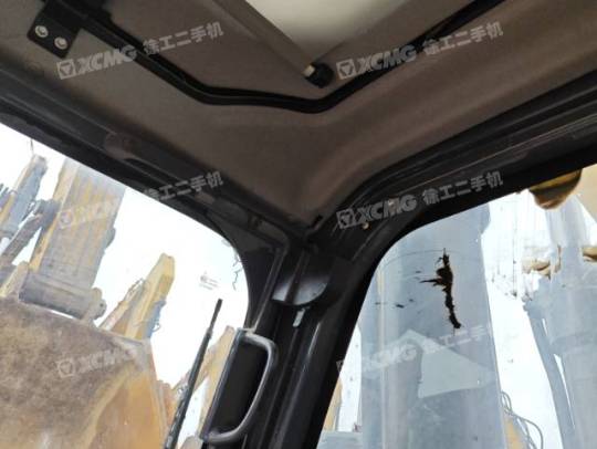 徐工XE370D履带式挖掘机