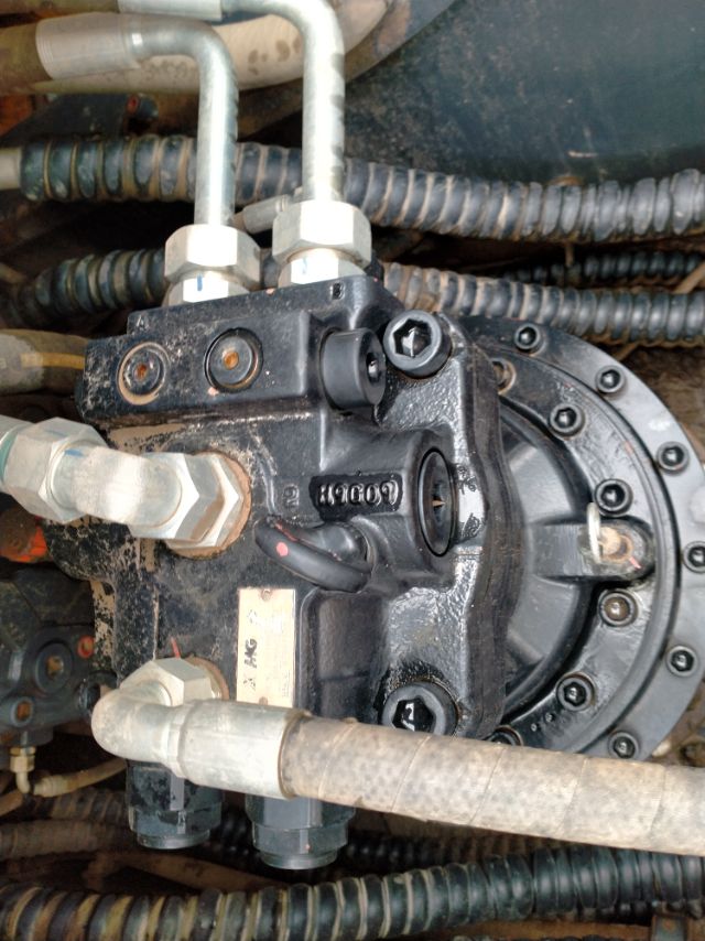 徐工XE370D履帶式挖掘機(jī)
