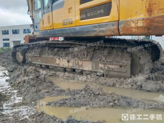 徐工XE370D履带式挖掘机