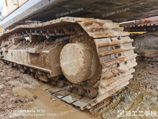 徐工XE370D履带式挖掘机