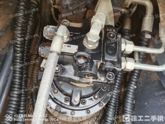 徐工XE370D履带式挖掘机