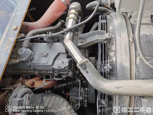 徐工XE370D履带式挖掘机