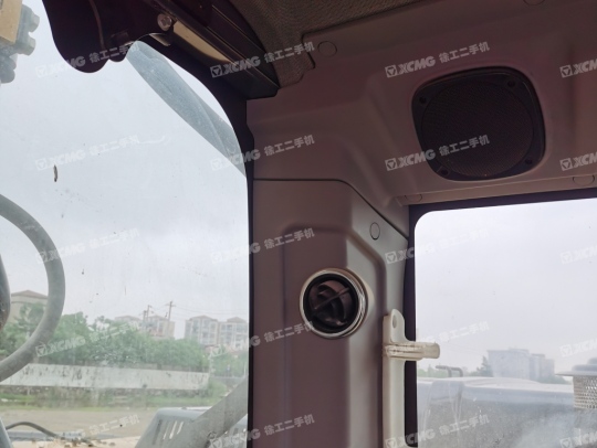 徐工XE370D履带式挖掘机