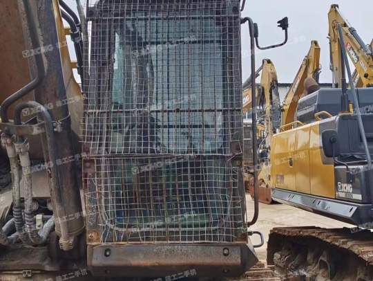 徐工XE490DK履带式挖掘机