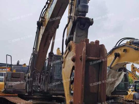 徐工XE490DK履带式挖掘机