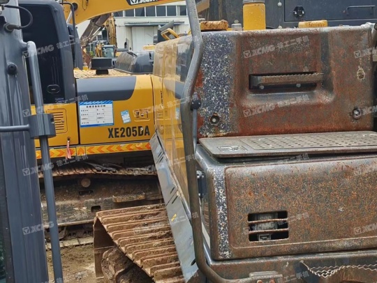 徐工XE490DK履带式挖掘机