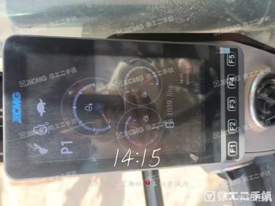 徐工XE200DA履带式挖掘机