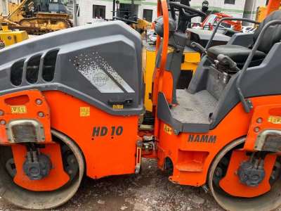悍马HD10VV双钢轮压路机