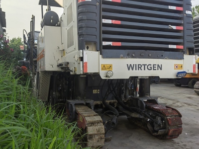 维特根W1900铣刨机