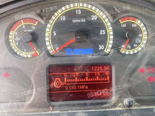 徐工XS263J单钢轮压路机