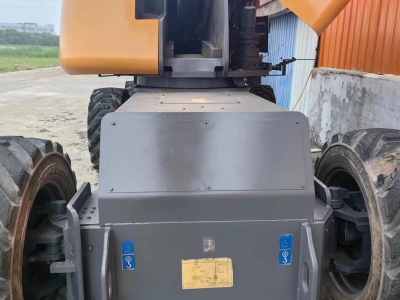 徐工GTBZ38S直臂式高空作业车