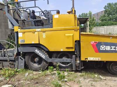 徐工RP452L摊铺机